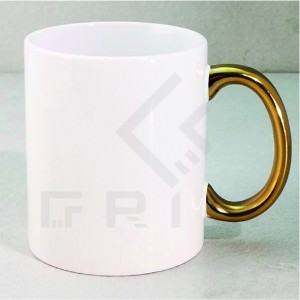 Чашка біла з золотою ручкою
